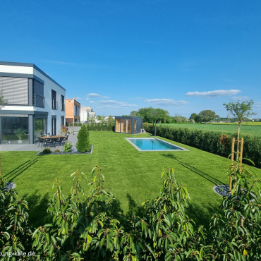 Garten mit Pool_KALE Service GbR